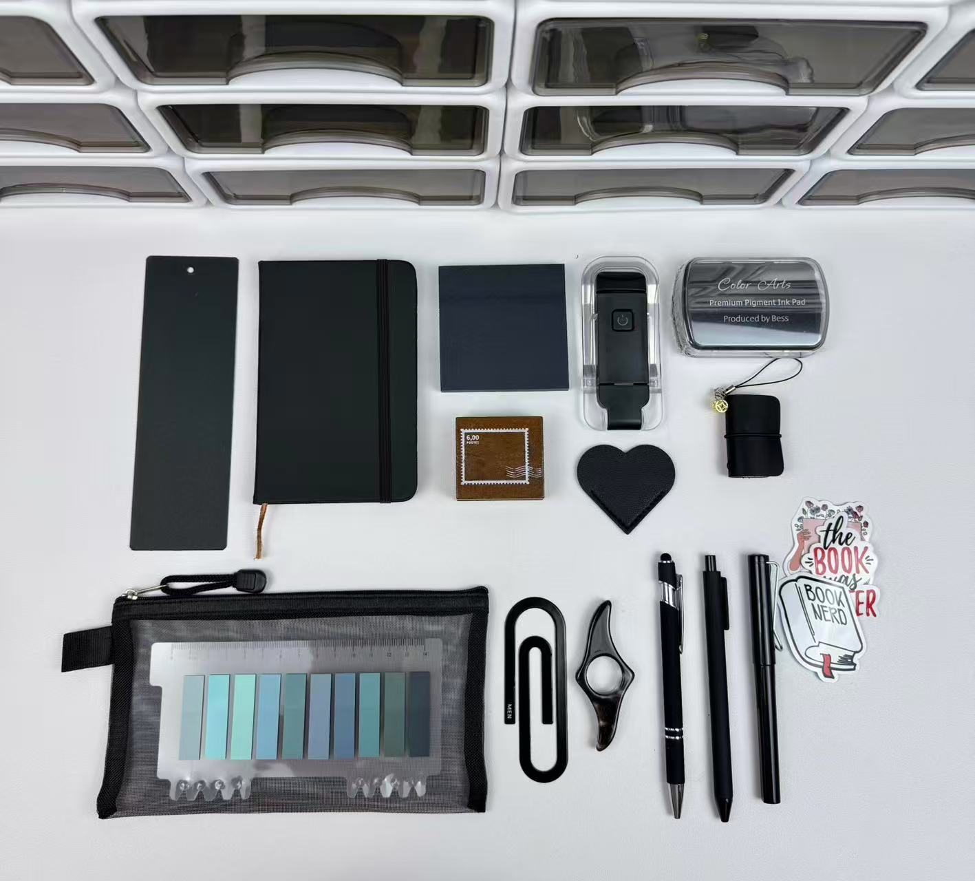 16pcs Cheap Deluxe Bookish Bundle